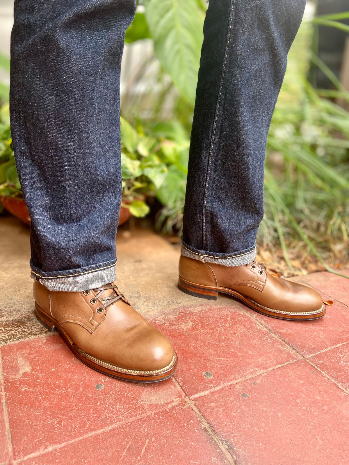 Photo by Rmtm on October 4, 2024 of the Viberg Service Boot in Horween Natural Chromexcel.