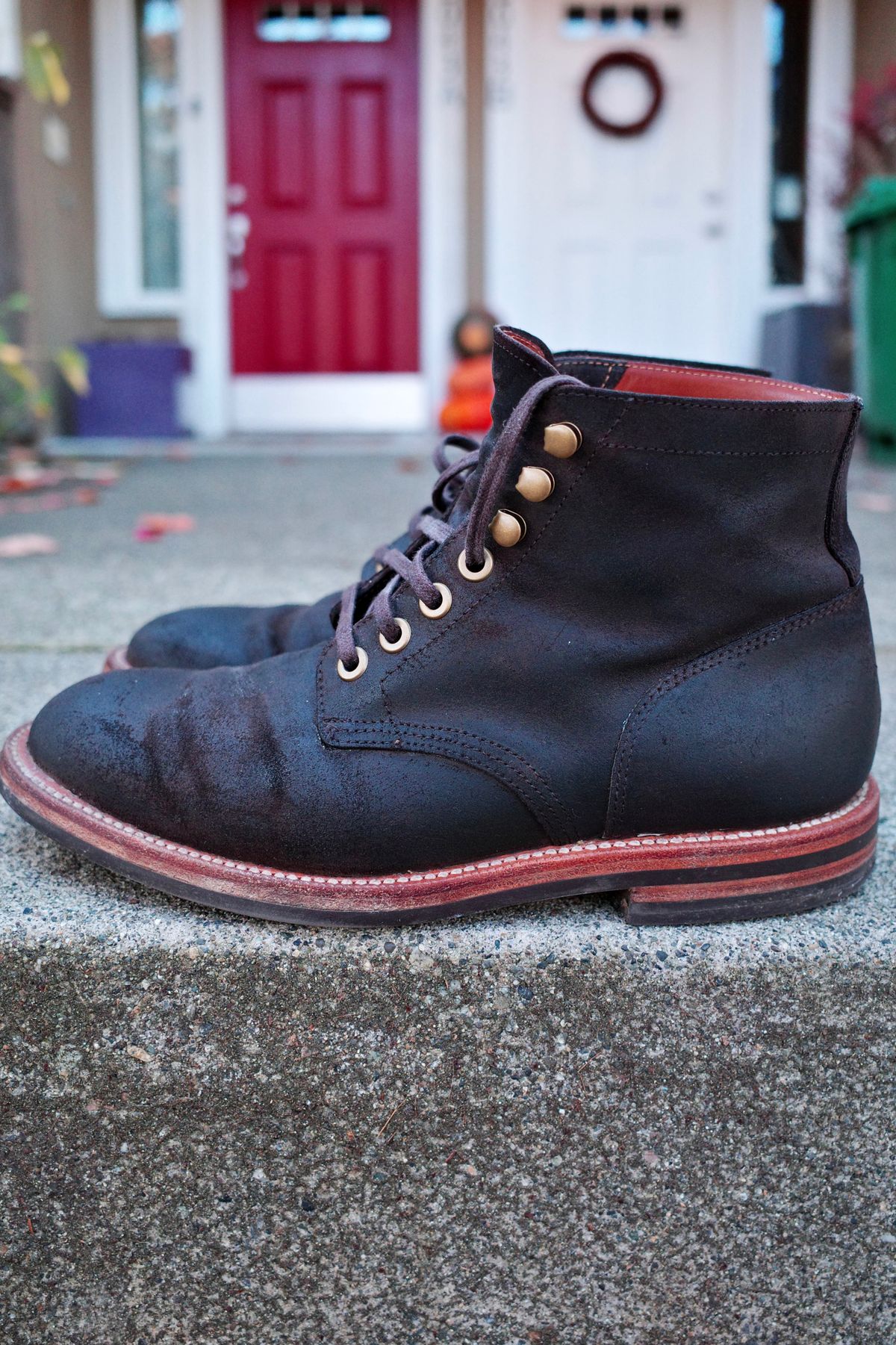 Photo by jct on November 30, 2025 of the Grant Stone Diesel Boot in C.F. Stead Earth Waxy Commander Suede.