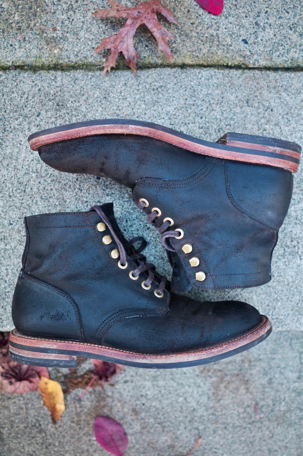 Photo by jct on November 30, 2025 of the Grant Stone Diesel Boot in C.F. Stead Earth Waxy Commander Suede.