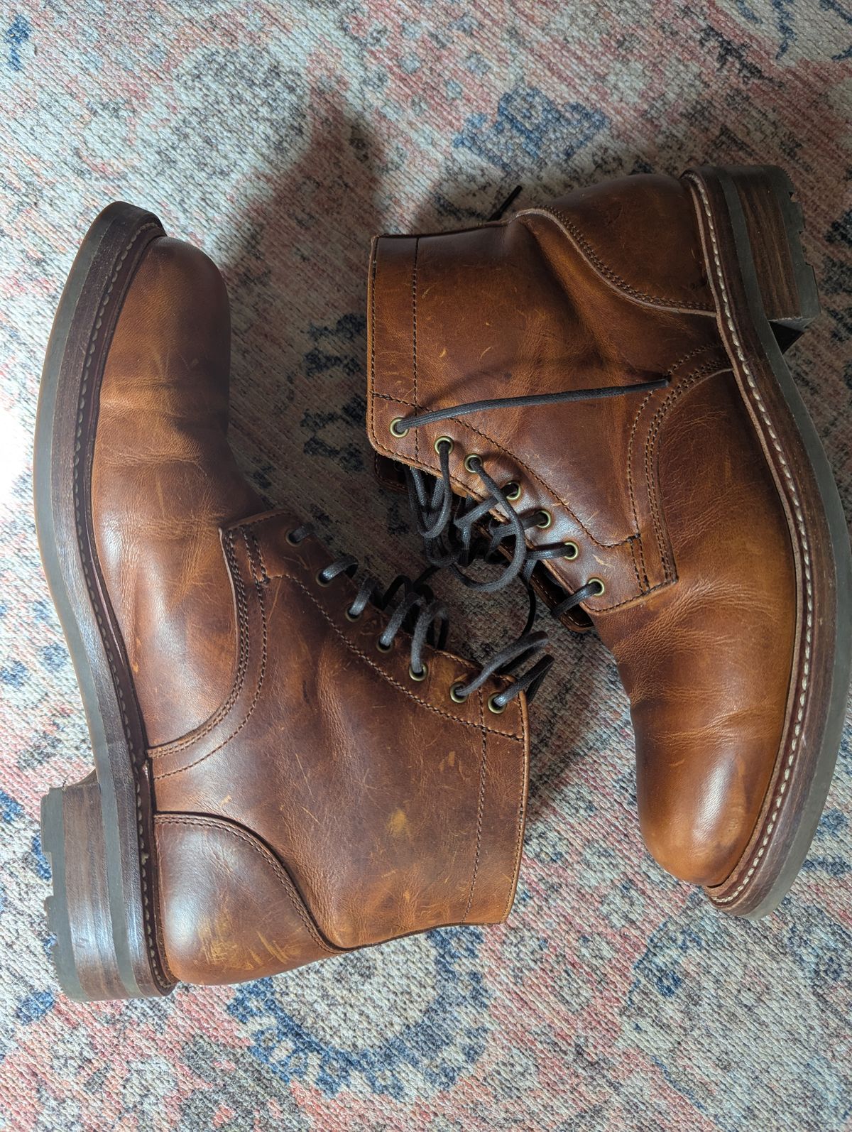 Photo by pilechko on October 1, 2025 of the Caswell Boot Company Lisbon in C.F. Stead Caramel Classic Oiled Shoulder.