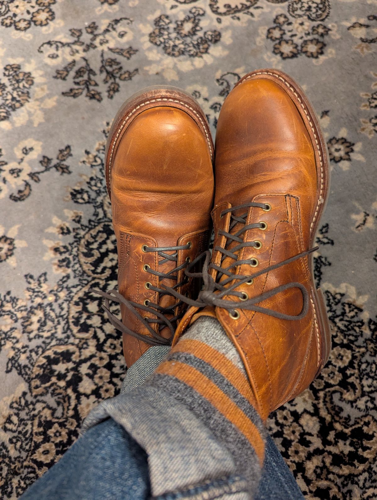 Photo by pilechko on October 28, 2025 of the Caswell Boot Company Lisbon in C.F. Stead Caramel Classic Oiled Shoulder.