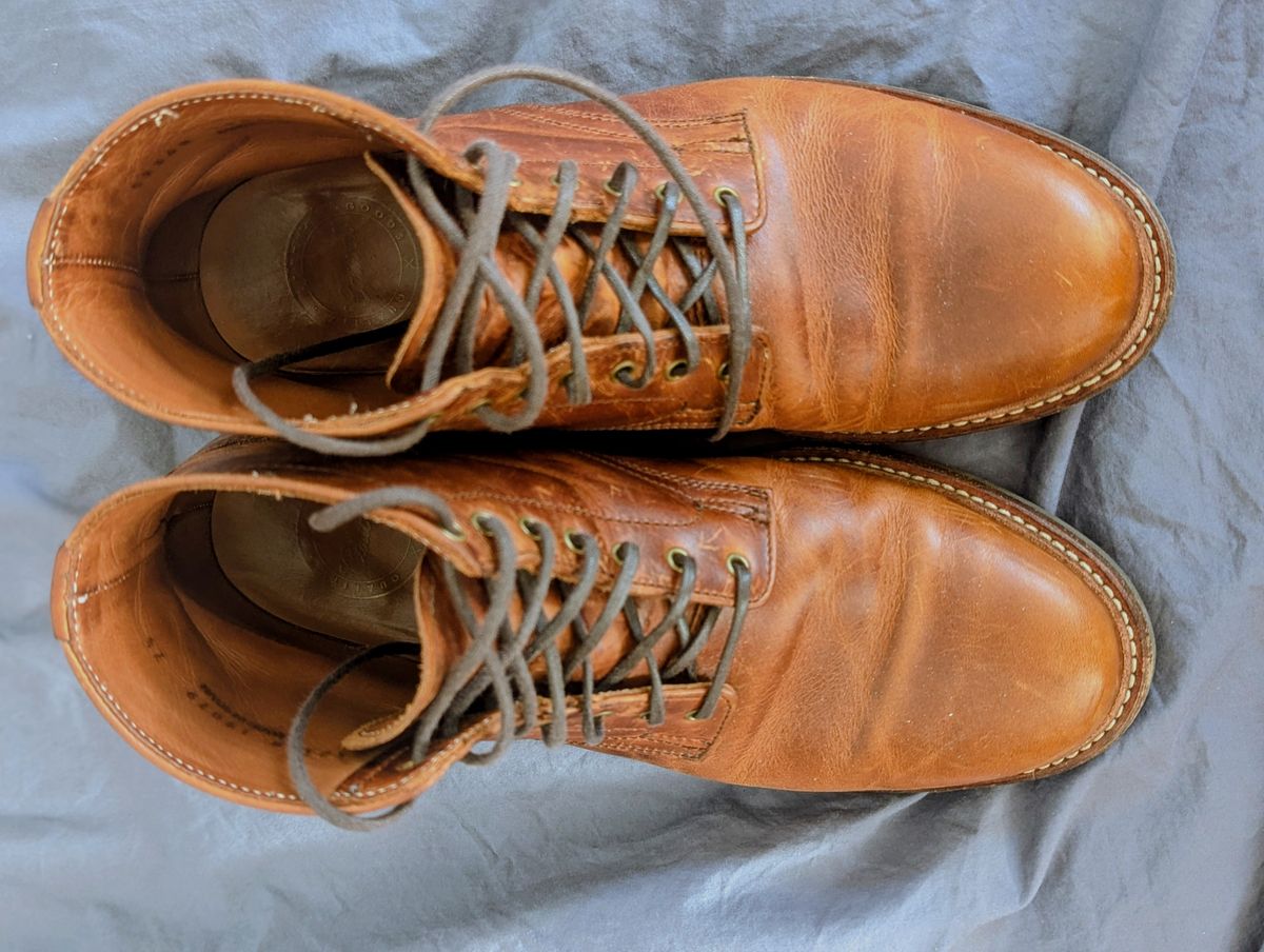 Photo by pilechko on December 1, 2025 of the Caswell Boot Company Lisbon in C.F. Stead Caramel Classic Oiled Shoulder.