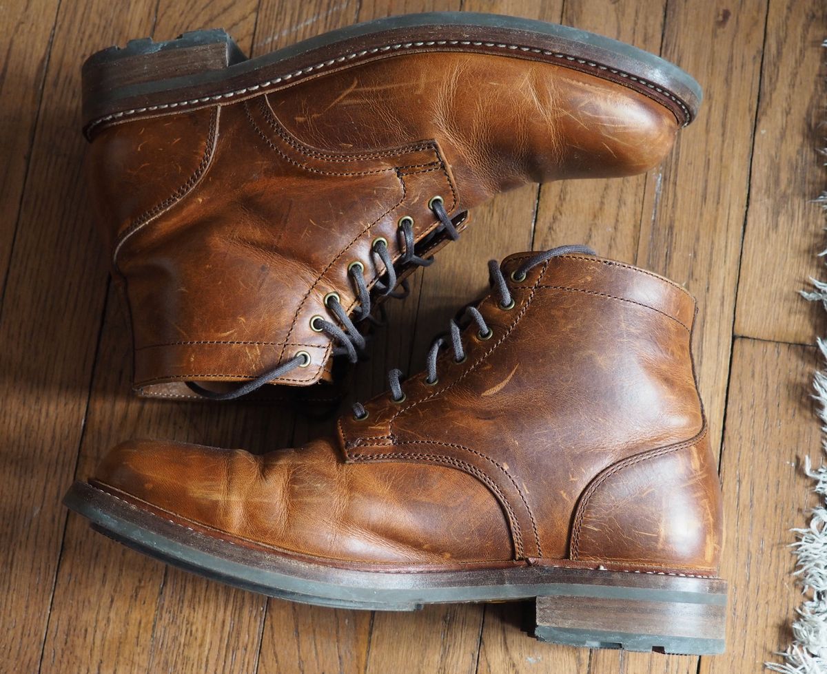 Photo by pilechko on March 11, 2026 of the Caswell Boot Company Lisbon in C.F. Stead Caramel Classic Oiled Shoulder.