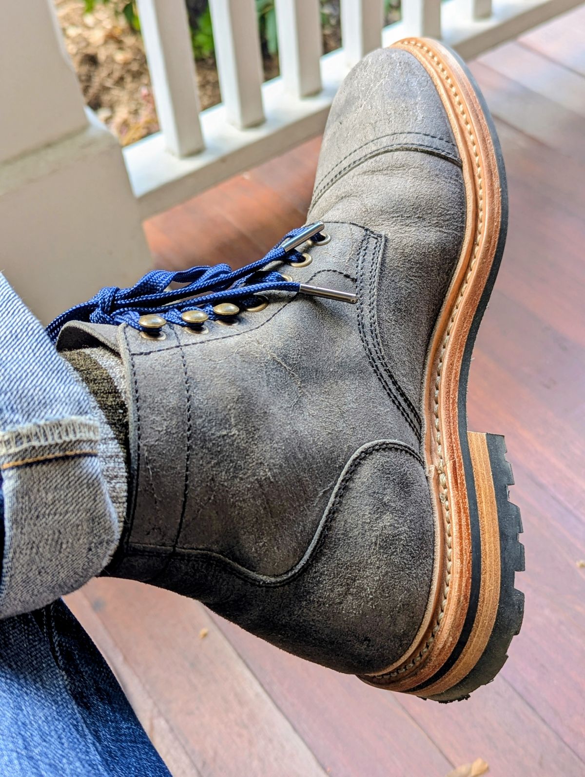 Photo by pilechko on October 25, 2025 of the Parkhurst The Richmond in C.F Stead Glacier Rambler.