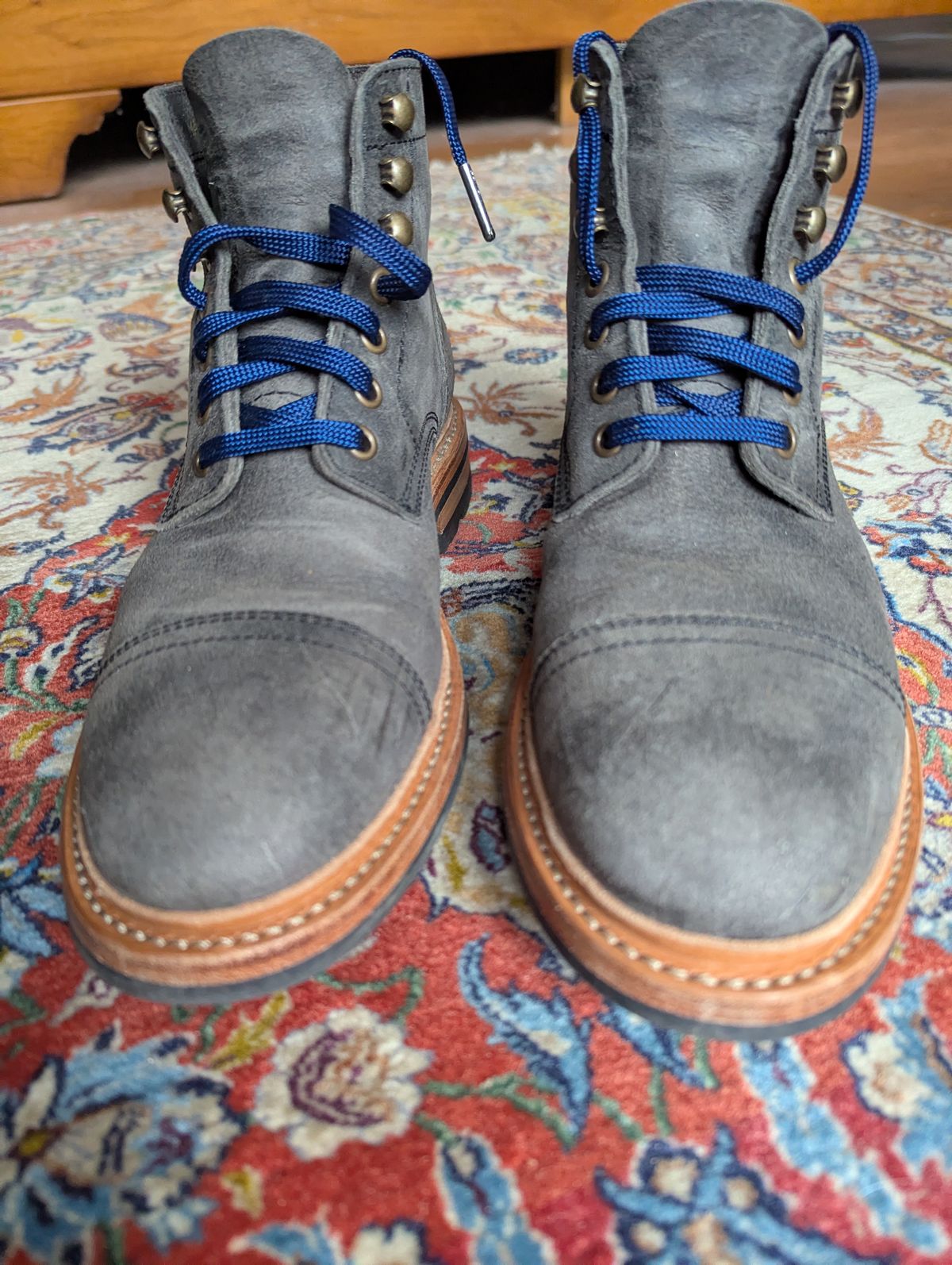 Photo by pilechko on November 3, 2025 of the Parkhurst The Richmond in C.F Stead Glacier Rambler.