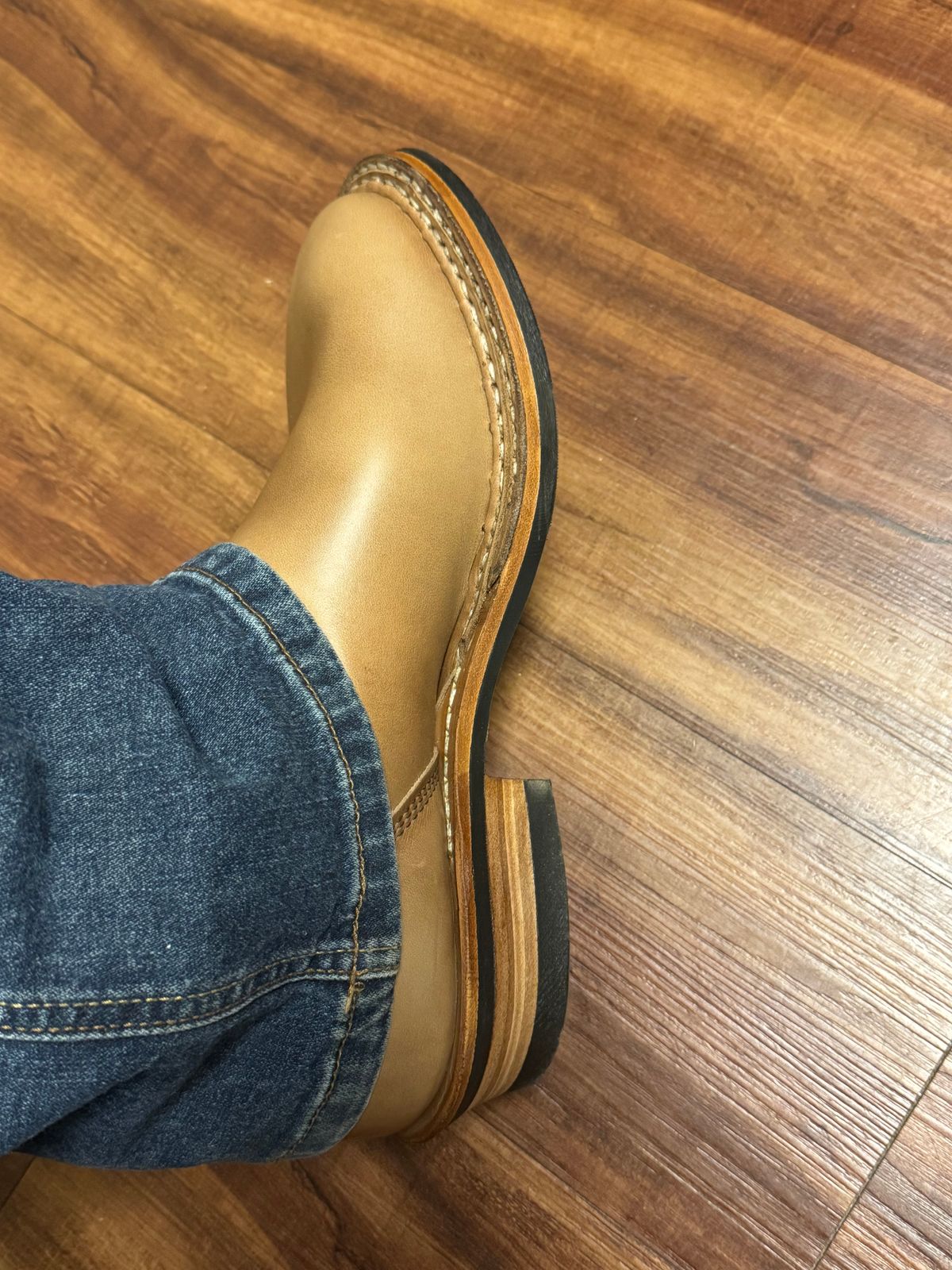 Photo by vlskelton on November 12, 2025 of the White's Nomad Engineer Boots in Horween Natural Chromexcel.