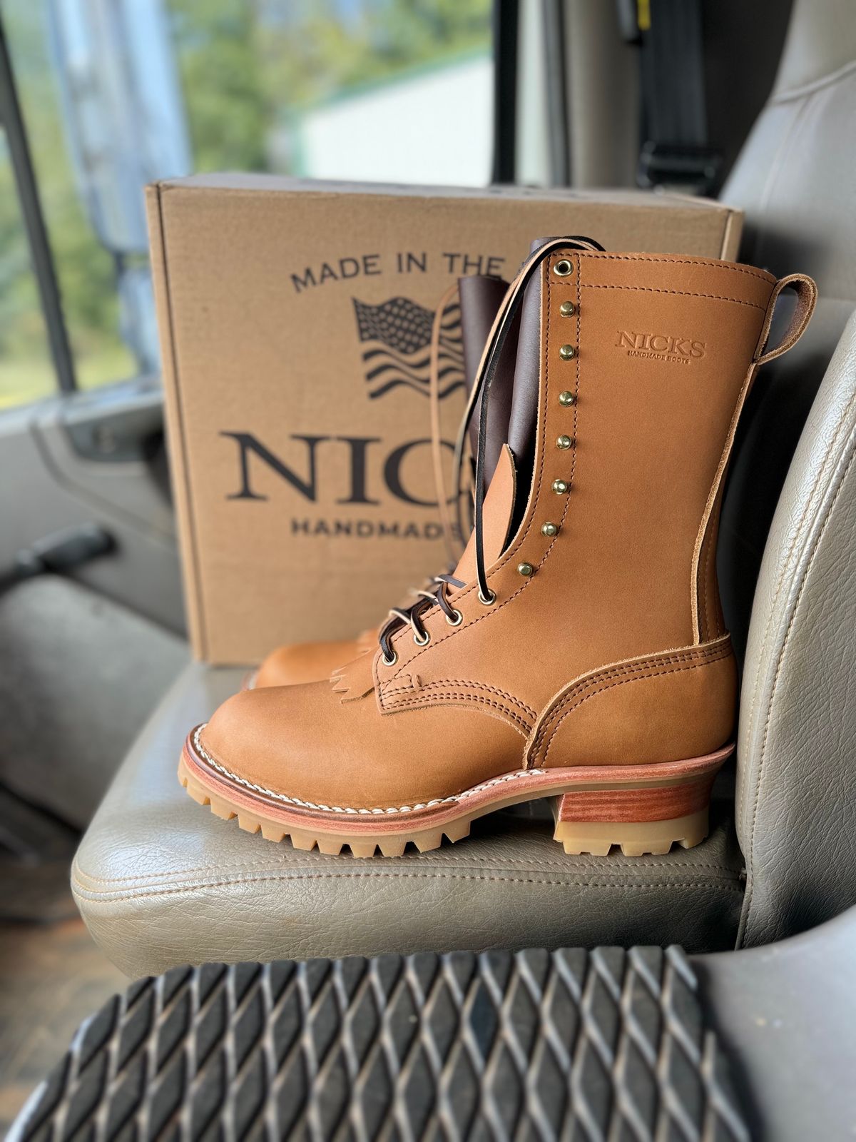 Photo by vlskelton on September 11, 2024 of the Nicks DomePro in Seidel 1964 Tan.
