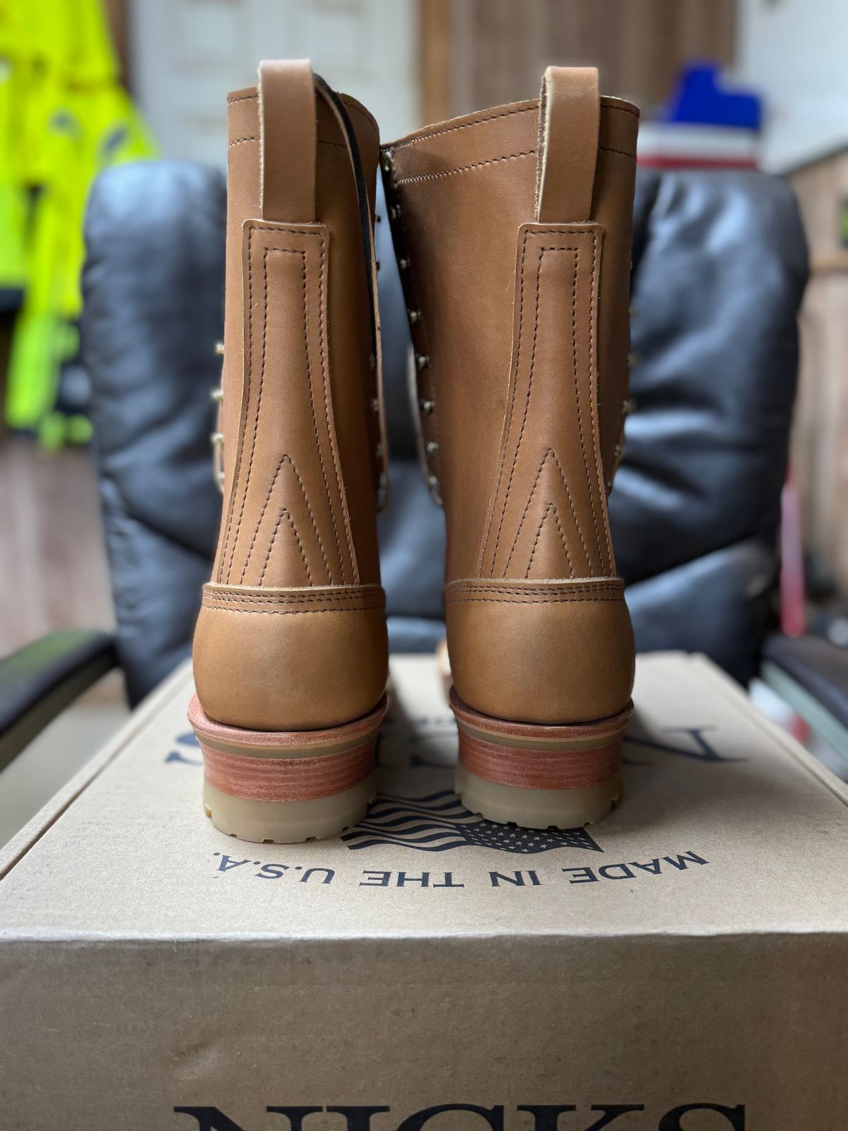 Photo by vlskelton on October 1, 2024 of the Nicks DomePro in Seidel 1964 Tan.