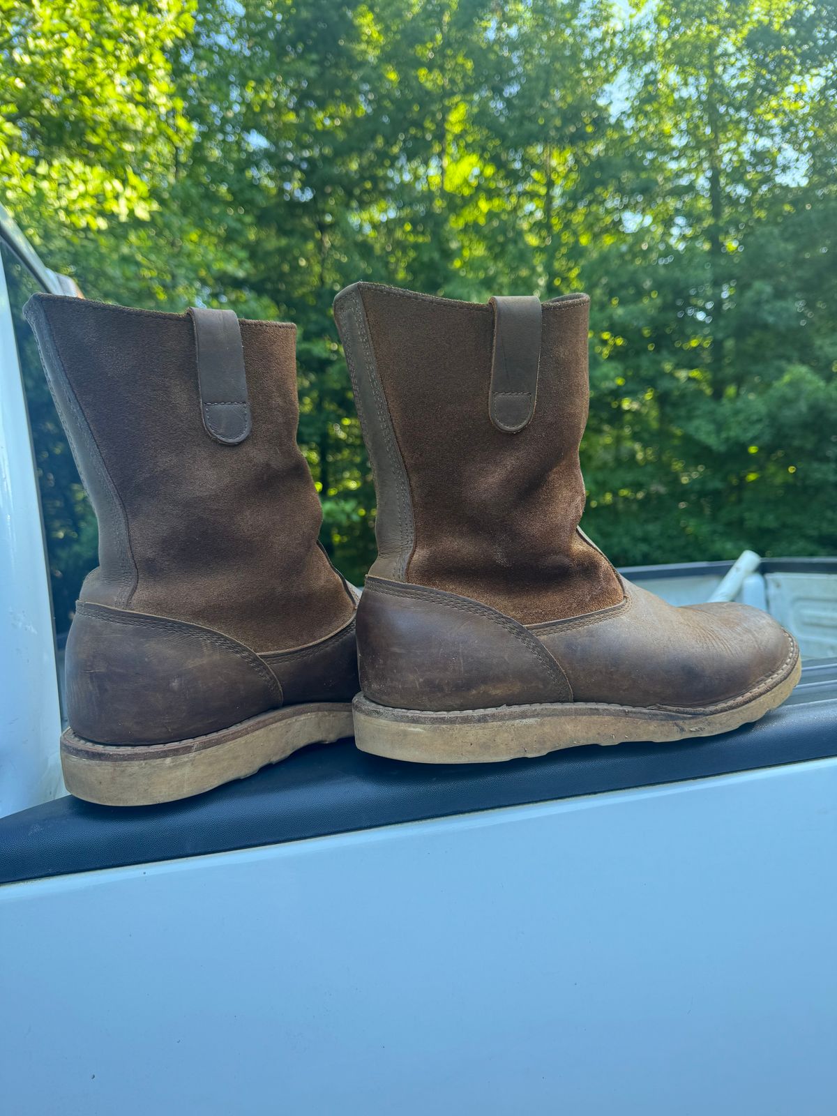 Photo by vlskelton on July 11, 2025 of the White's Westbale 4014 in Brown Distress.