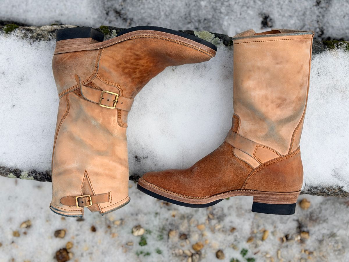 Photo by Ayam on December 3, 2025 of the Kiattoko Handmade El Tippo in Italian Crust Horsebutt.