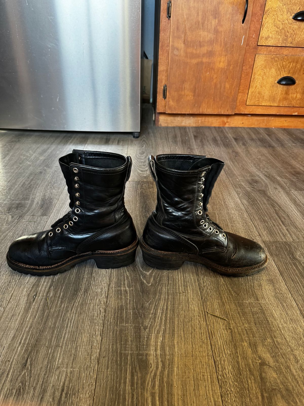 Photo by cason on February 7, 2024 of the Red Wing 699 Logger in Black Esquire.