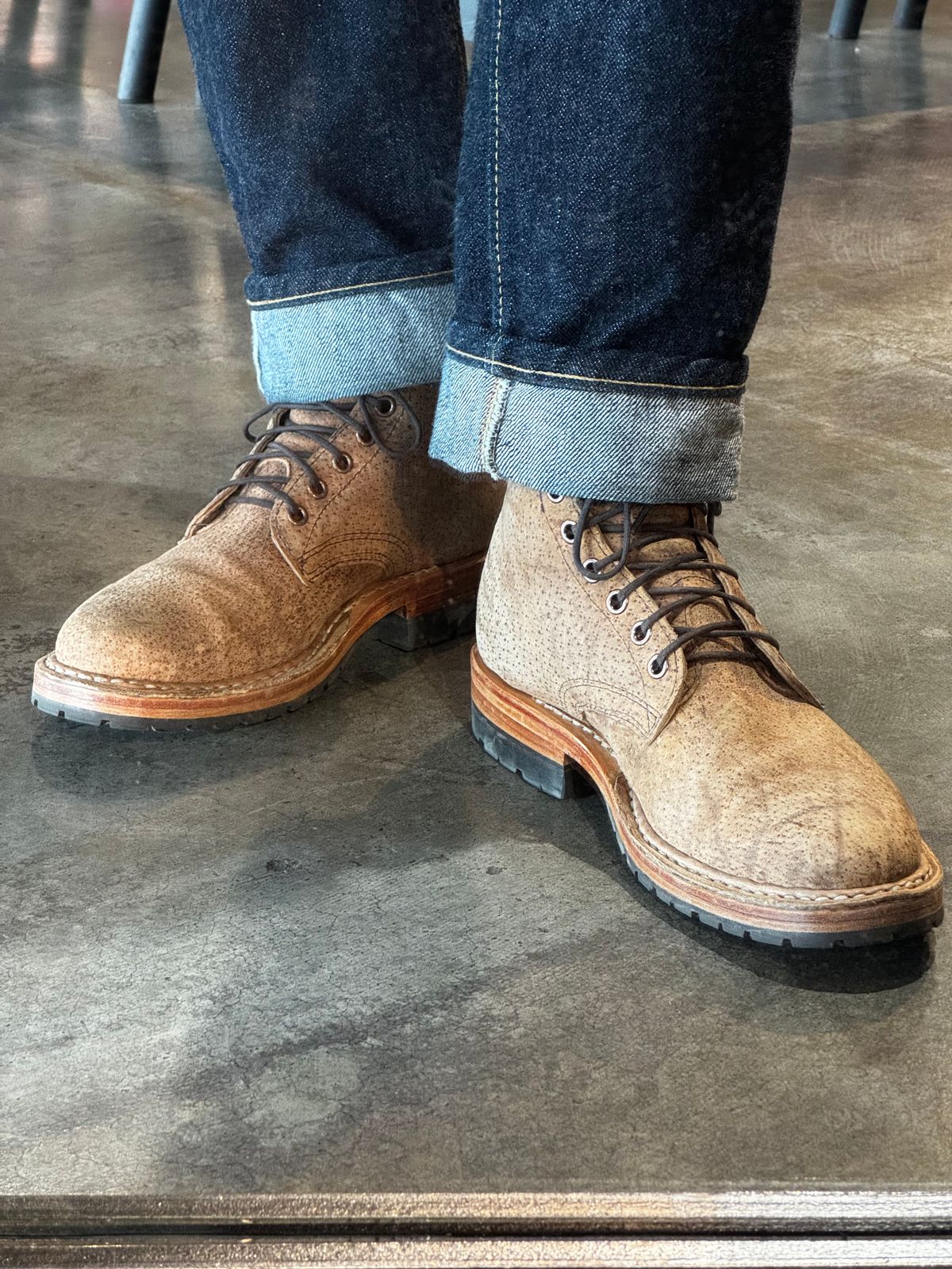 Photo by cason on November 7, 2025 of the White's Stevens (Plain Toe) in Gallun Sandy Waxed Wild Boar.