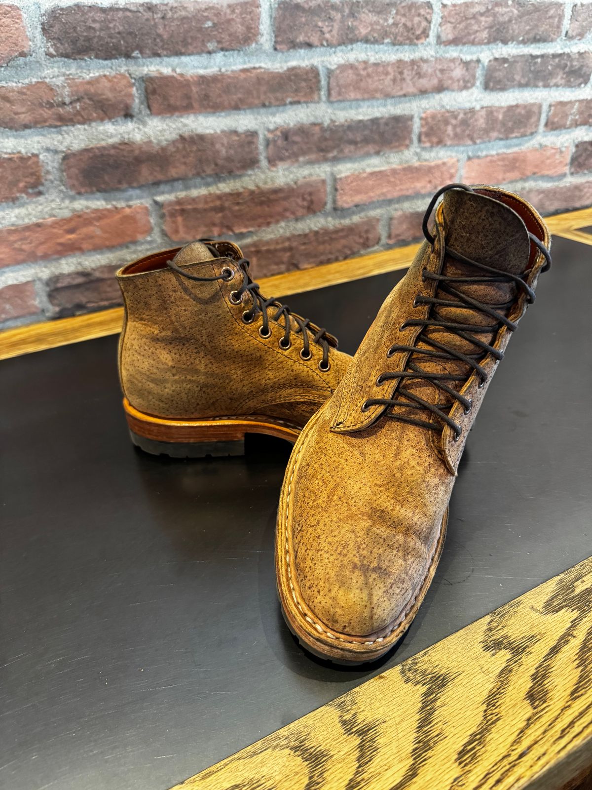 Photo by cason on February 6, 2026 of the White's Stevens (Plain Toe) in Gallun Sandy Waxed Wild Boar.