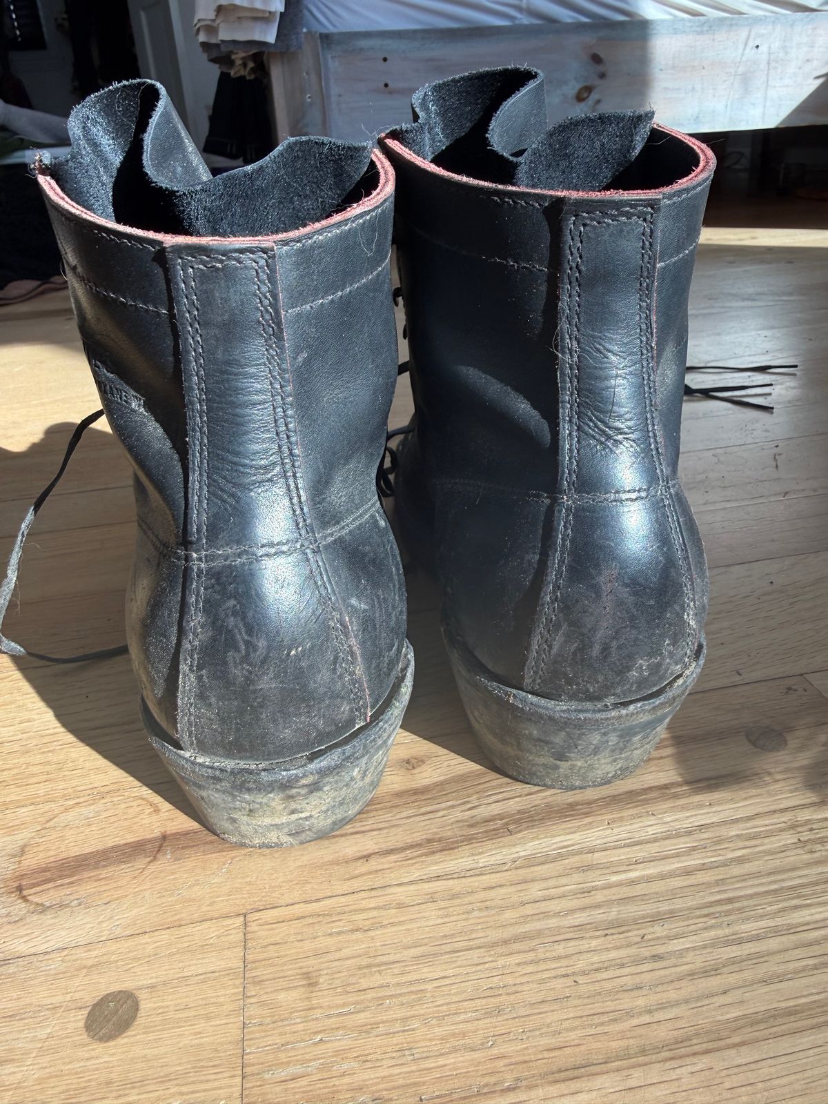 Photo by Oldskoolcowboy on December 5, 2025 of the White's Rose Anvil Sundance in Blood Core.