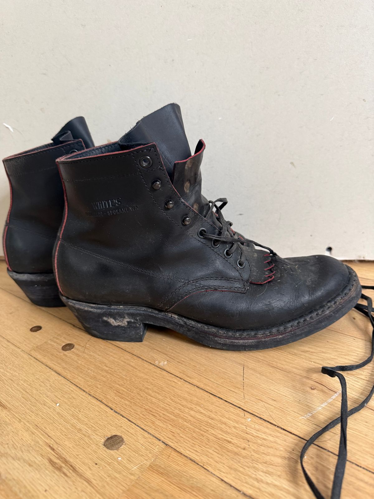 Photo by Oldskoolcowboy on January 5, 2026 of the White's Rose Anvil Sundance in Blood Core.