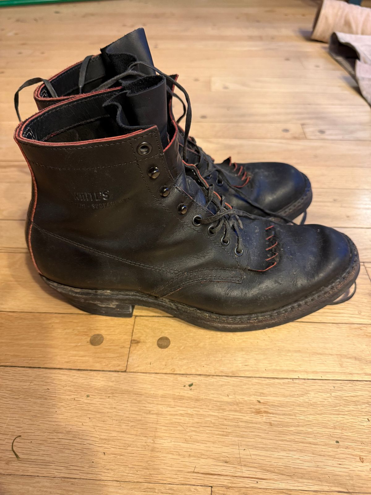 Photo by Oldskoolcowboy on February 5, 2026 of the White's Rose Anvil Sundance in Blood Core.