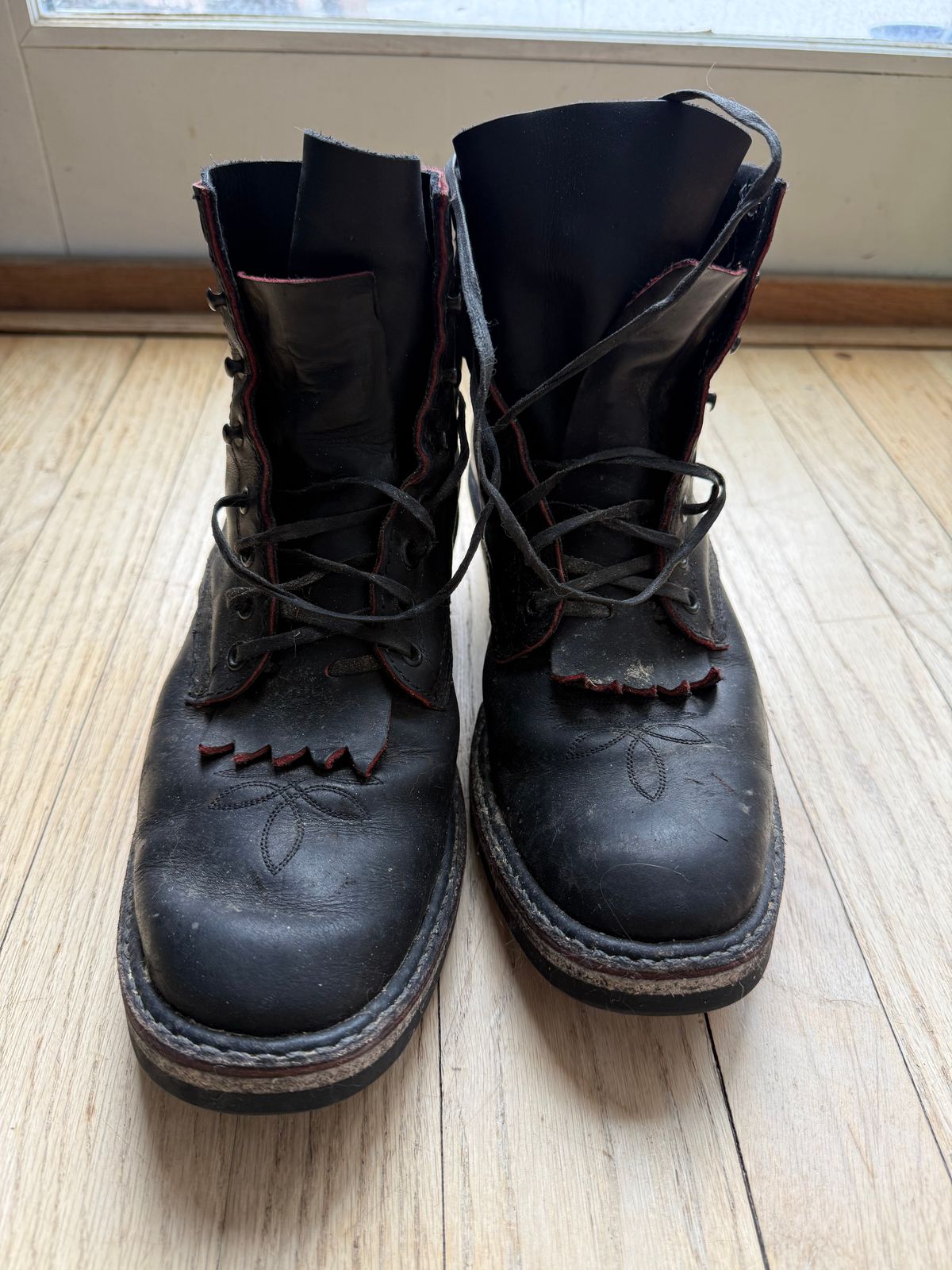 Photo by Oldskoolcowboy on March 5, 2026 of the White's Rose Anvil Sundance in Blood Core.