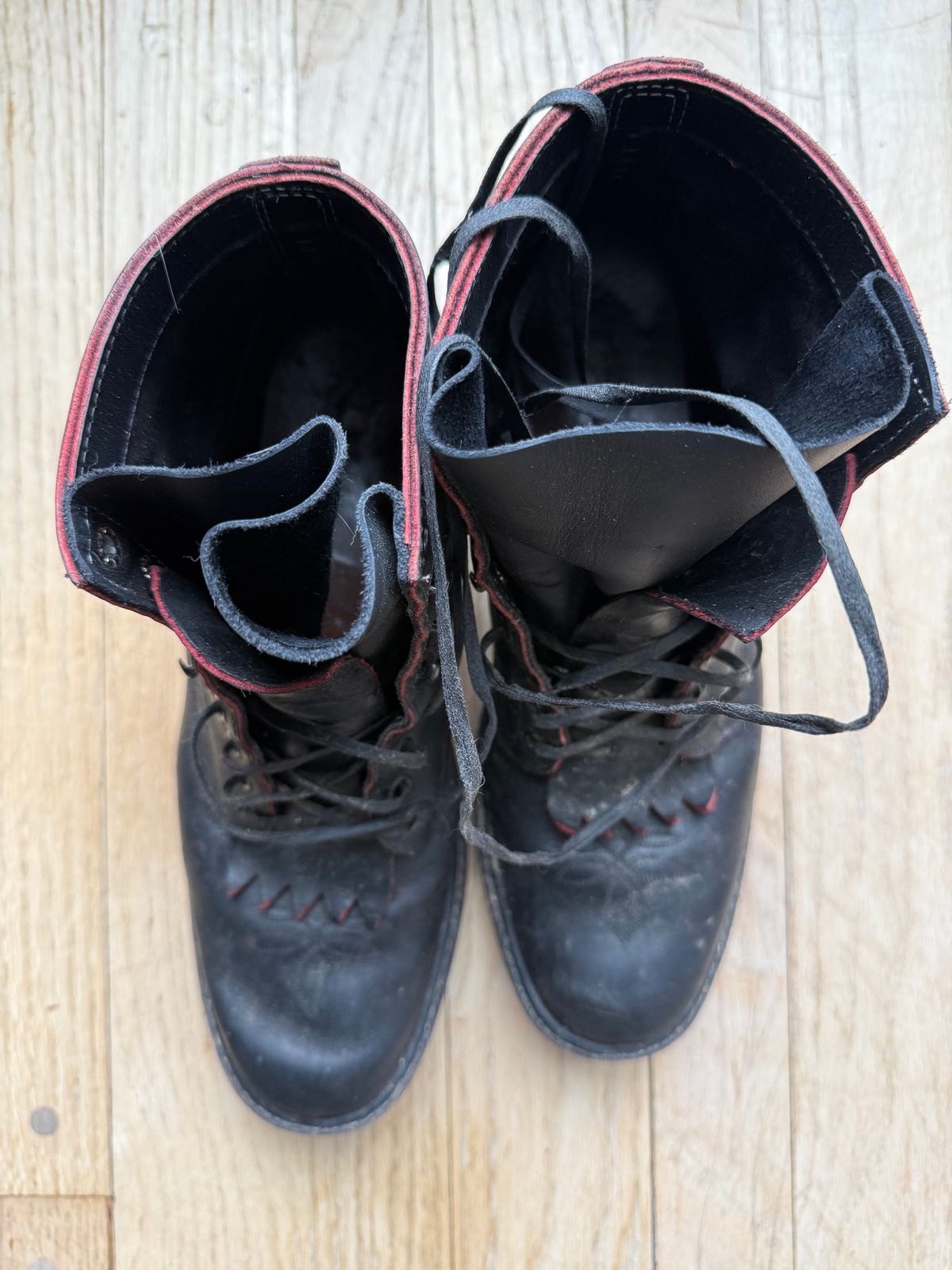 Photo by Oldskoolcowboy on March 5, 2026 of the White's Rose Anvil Sundance in Blood Core.