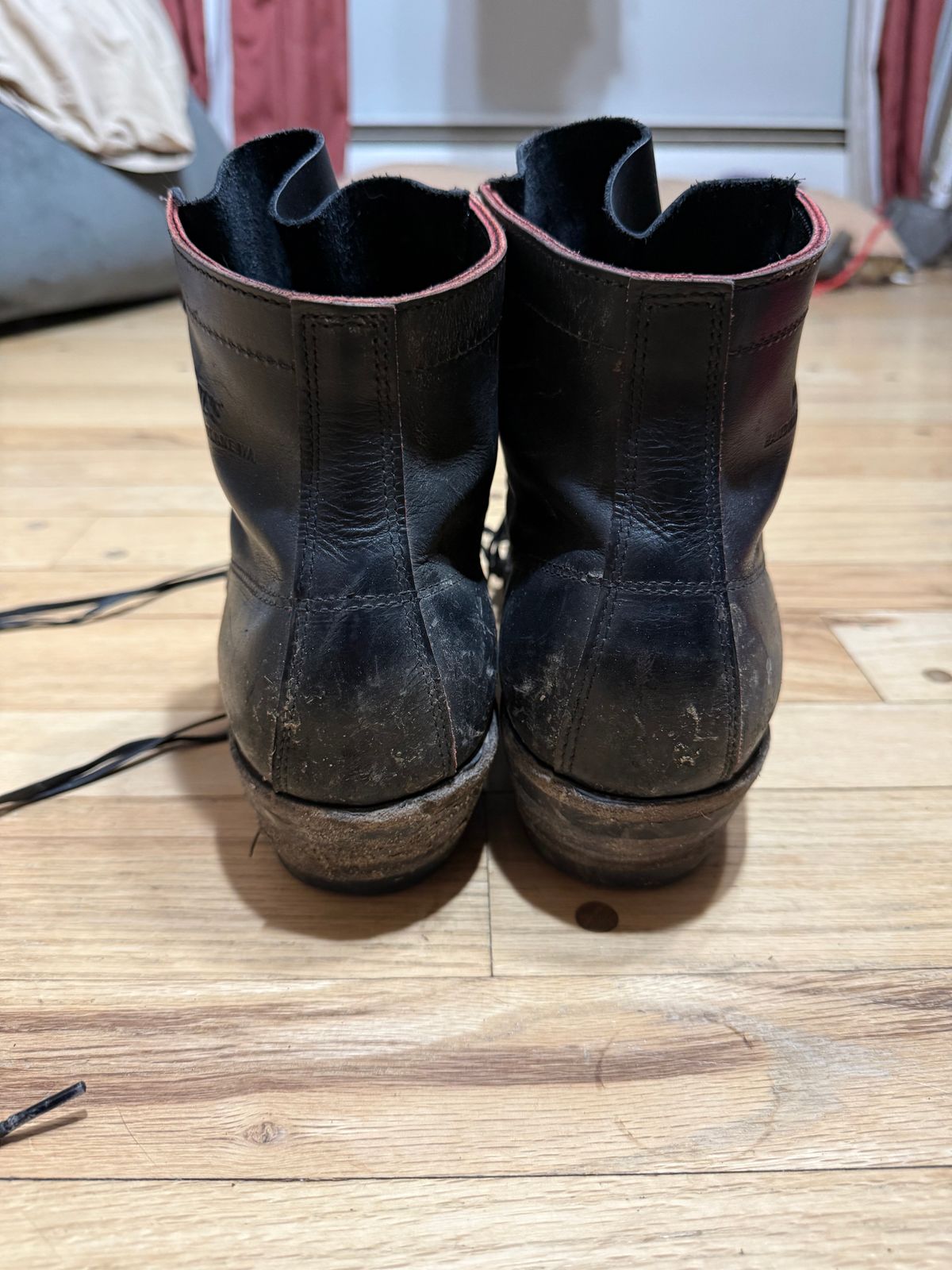 Photo by Oldskoolcowboy on April 5, 2026 of the White's Rose Anvil Sundance in Blood Core.