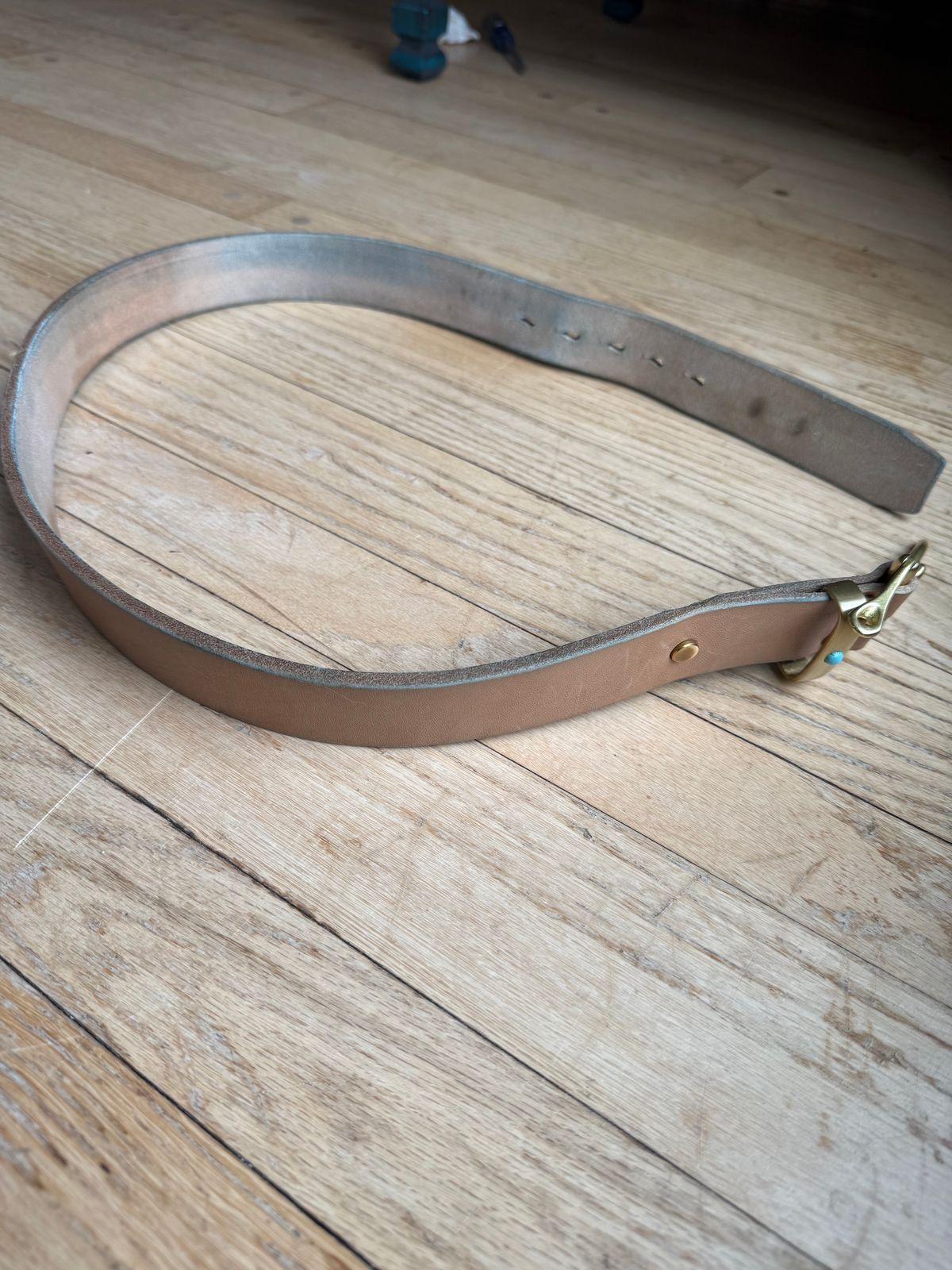 Photo by Oldskoolcowboy on January 5, 2026 of the Brass Blade Custom in J&FJ Bakers Oak Bark Bridle Butt 14oz.