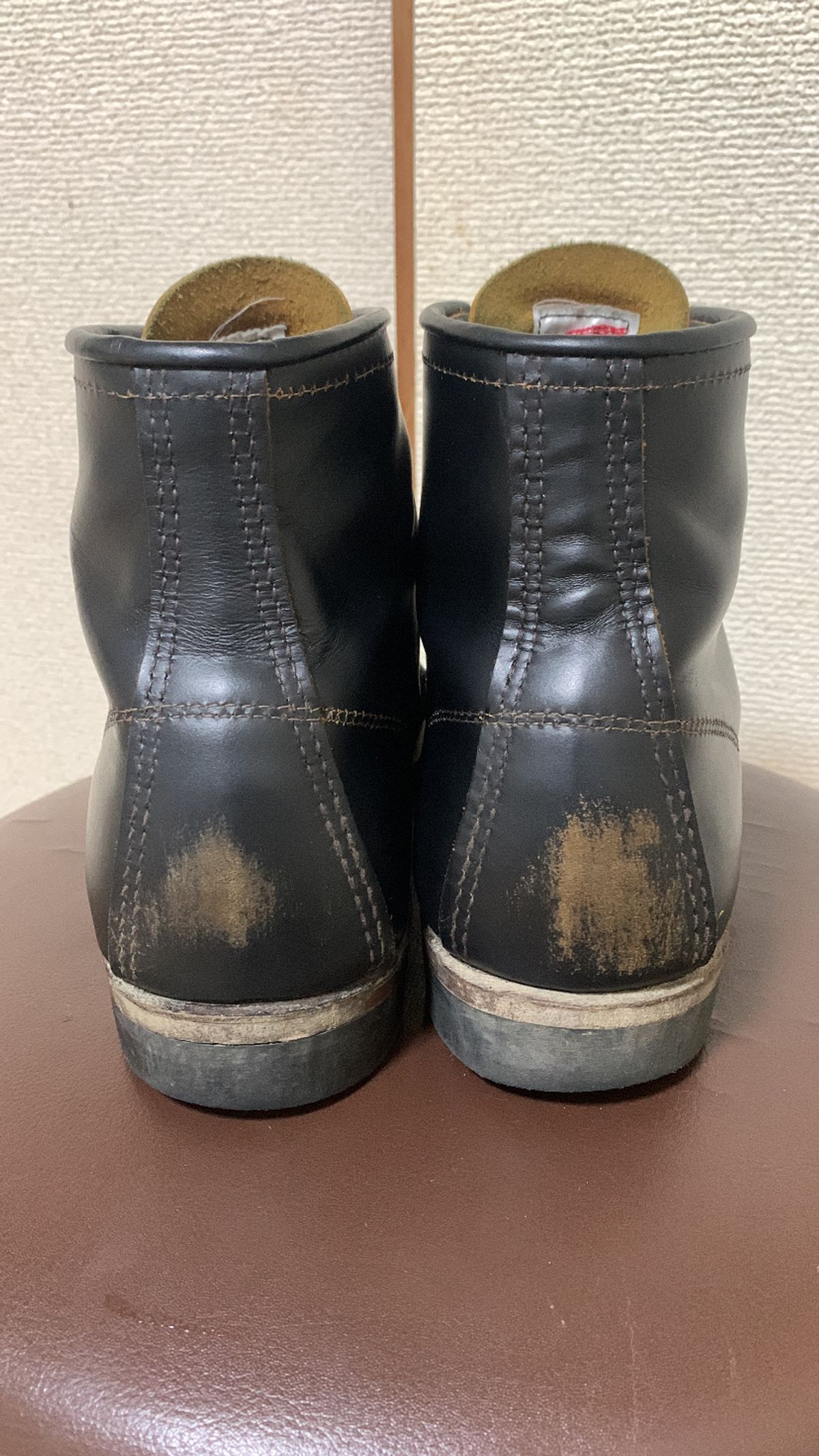 Photo by trizun on November 2, 2025 of the Red Wing Beckman Flatbox in S.B. Foot Black Klondike.