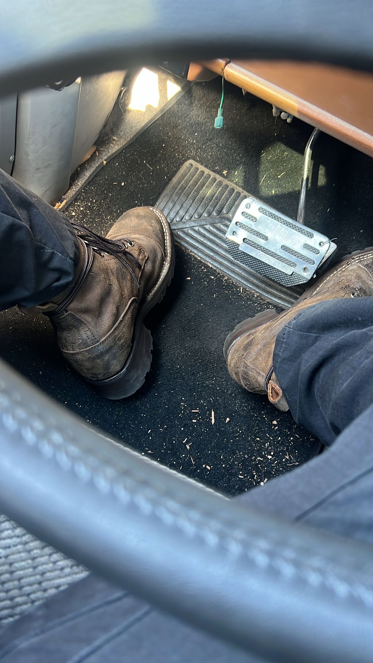 Photo by michoacain on November 3, 2025 of the Thursday Challenger in C.F. Stead Stone Rambler.