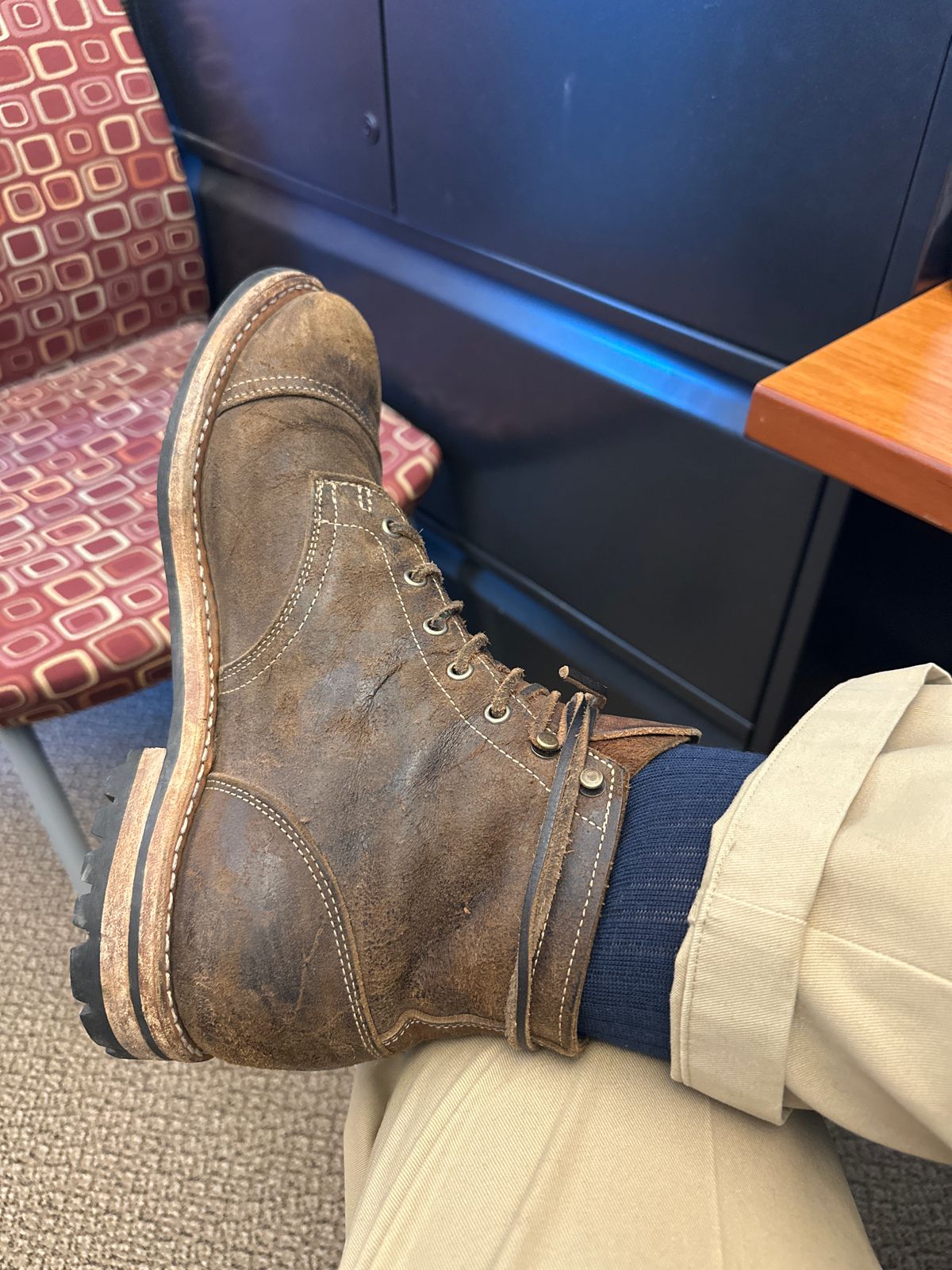 Photo by Nelot on March 25, 2025 of the Truman Cap Toe Boot in C.F. Stead Snuff Rambler.