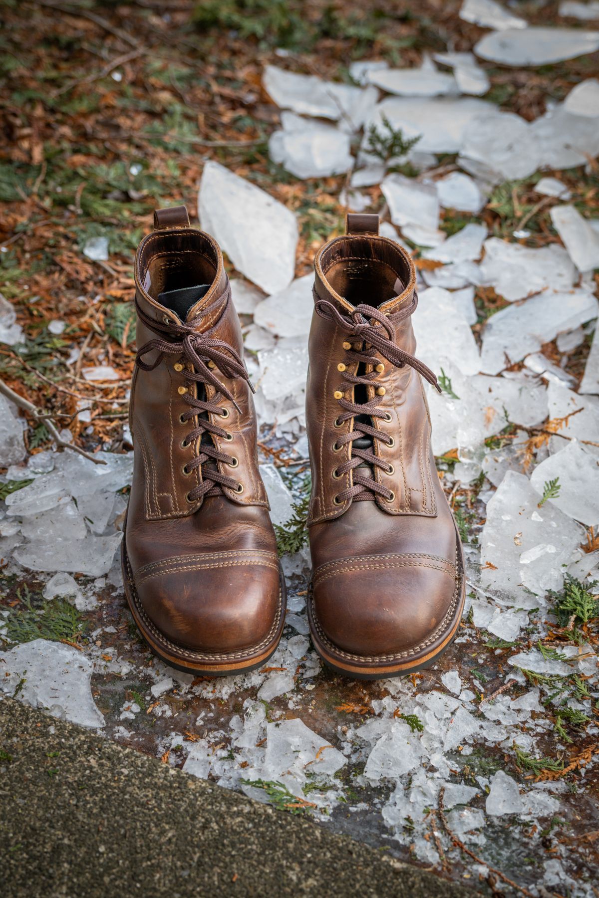Photo by AR on March 2, 2025 of the Drew's Boots 6" Contractor Captoe in Rowdy Smooth.
