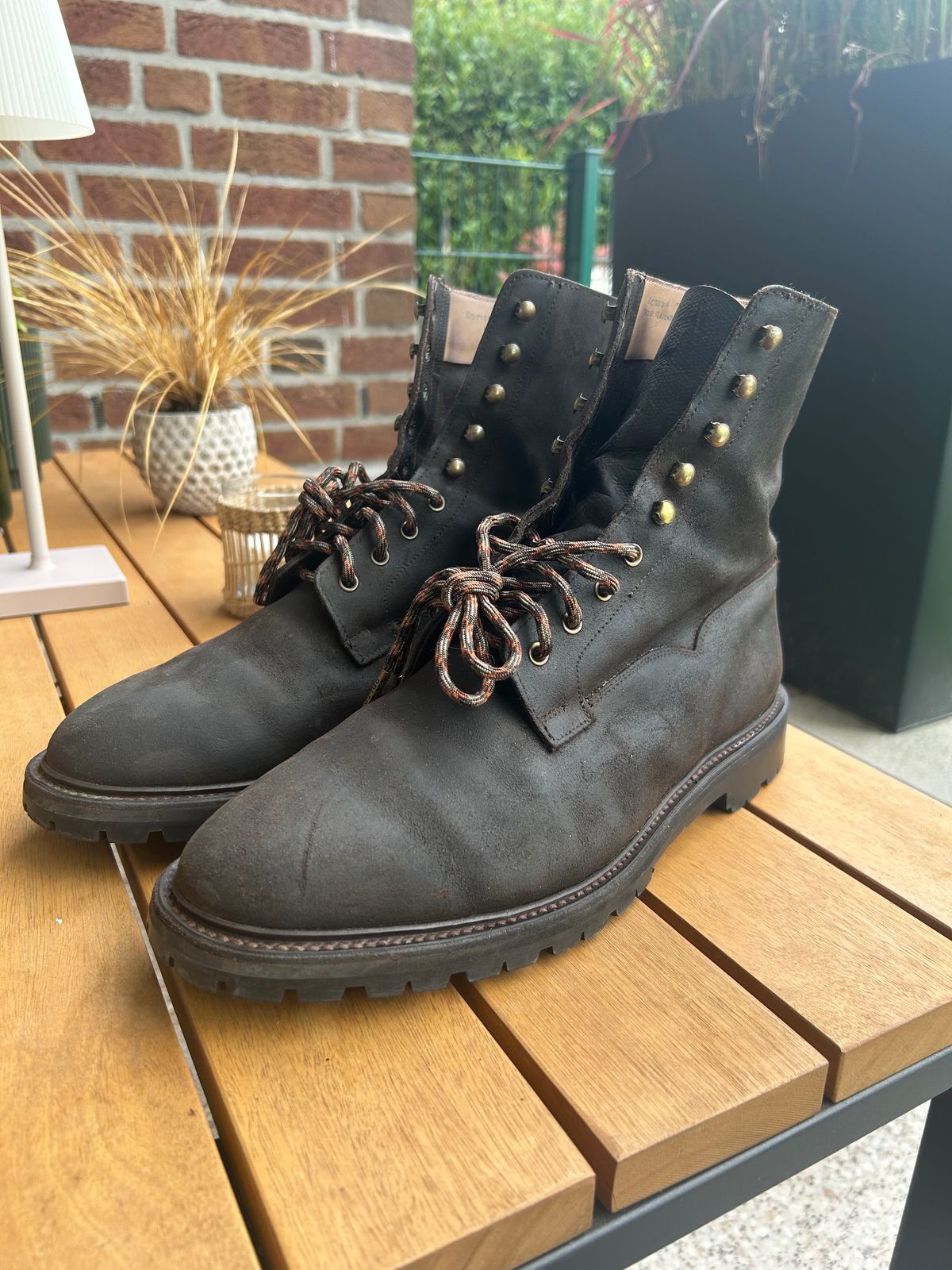 Photo by T_M_98 on October 7, 2024 of the Crockett & Jones Grizedale in Dark Brown Roughout Suede.