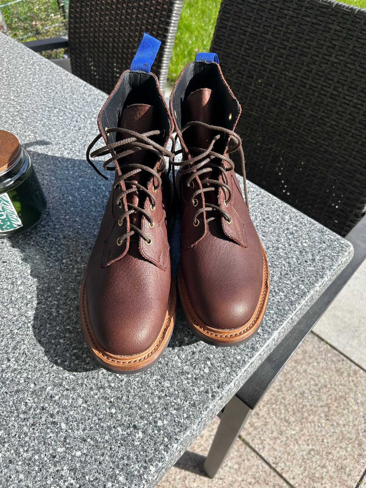 Photo by T_M_98 on March 1, 2024 of the Tricker's Burford Country Boot in Brown Albbueffel® Olivenleder®.