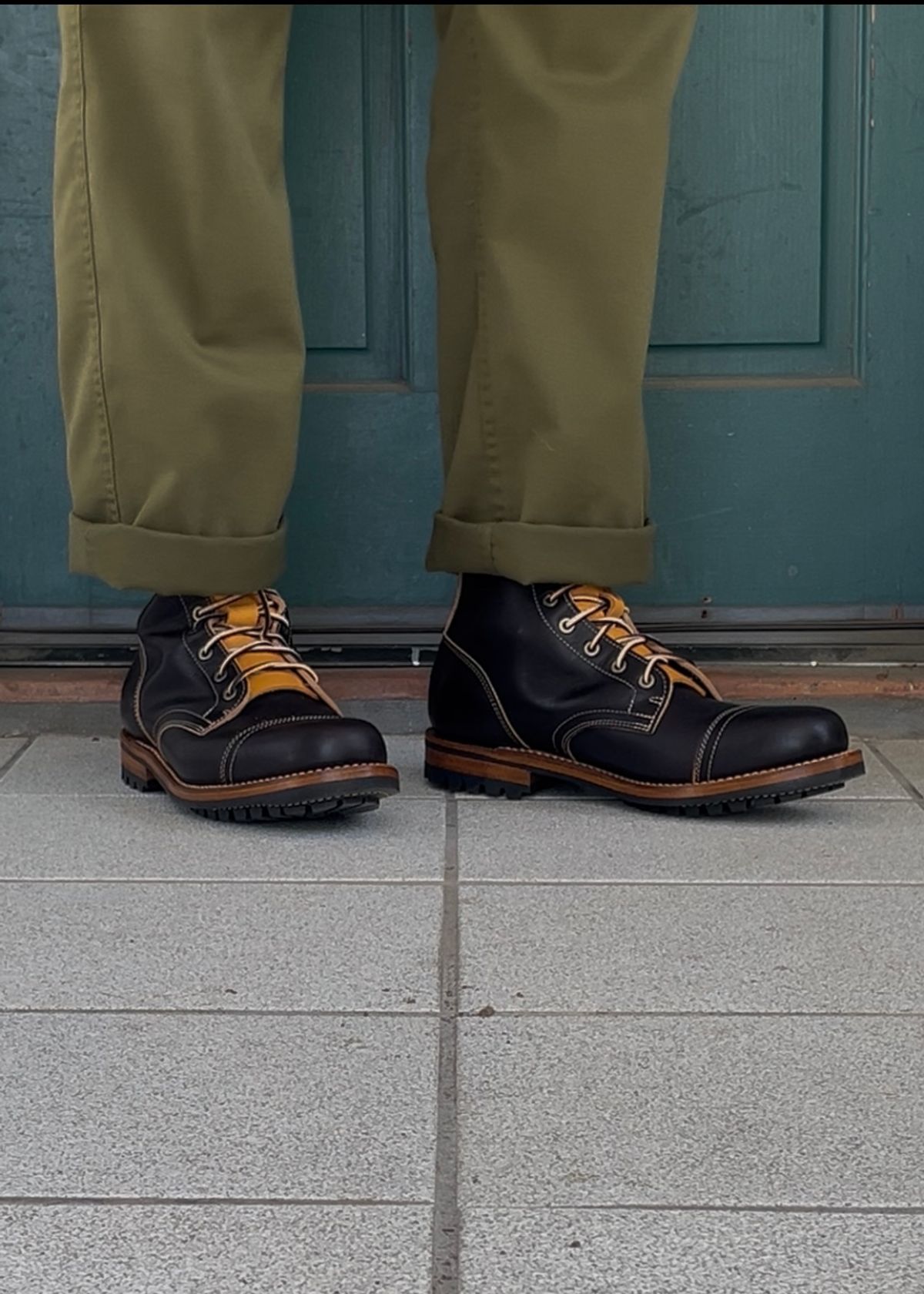 Photo by Rock.Stompin on May 27, 2025 of the Truman Cap Toe Boot in Truman / Black Cypress Teacore.