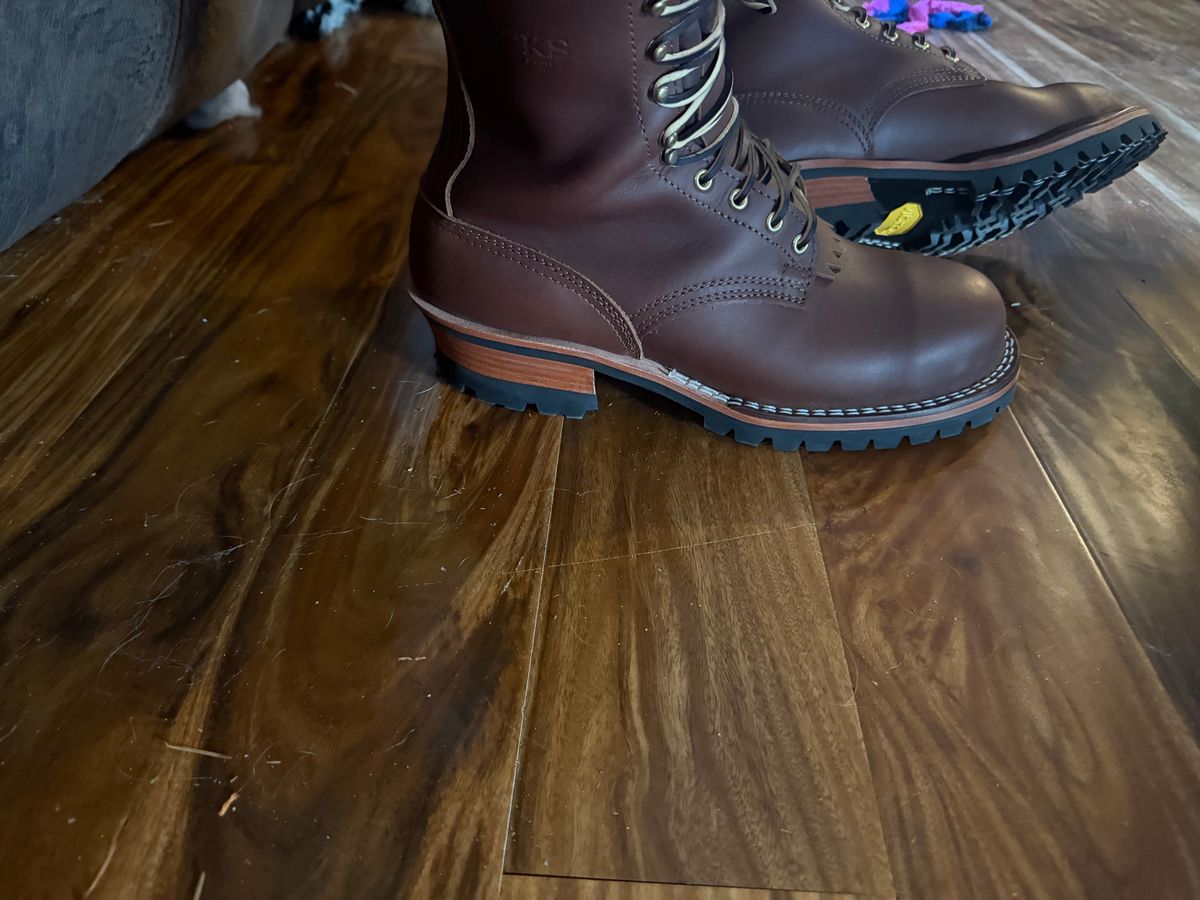 Photo by bigdaddyfoot on October 29, 2025 of the Nicks BuilderPro in Seidel 1964 Brown.