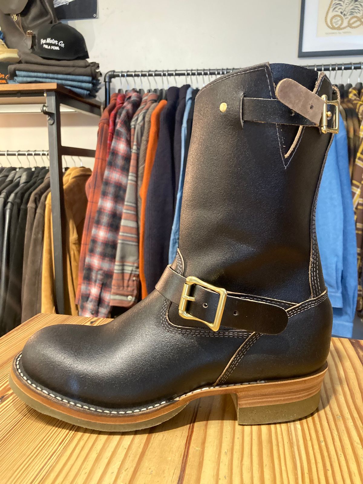 Photo by gumbyfitz on November 1, 2024 of the White's Nomad Engineer Boots in Horween Black Waxed Flesh.