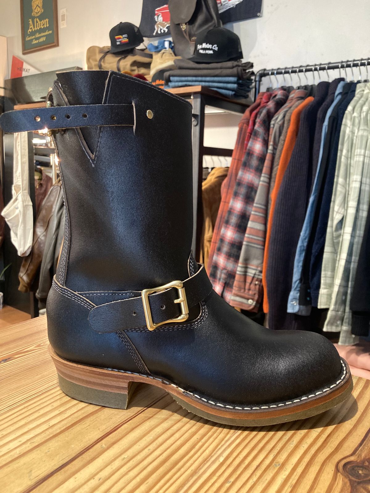 Photo by gumbyfitz on November 1, 2024 of the White's Nomad Engineer Boots in Horween Black Waxed Flesh.