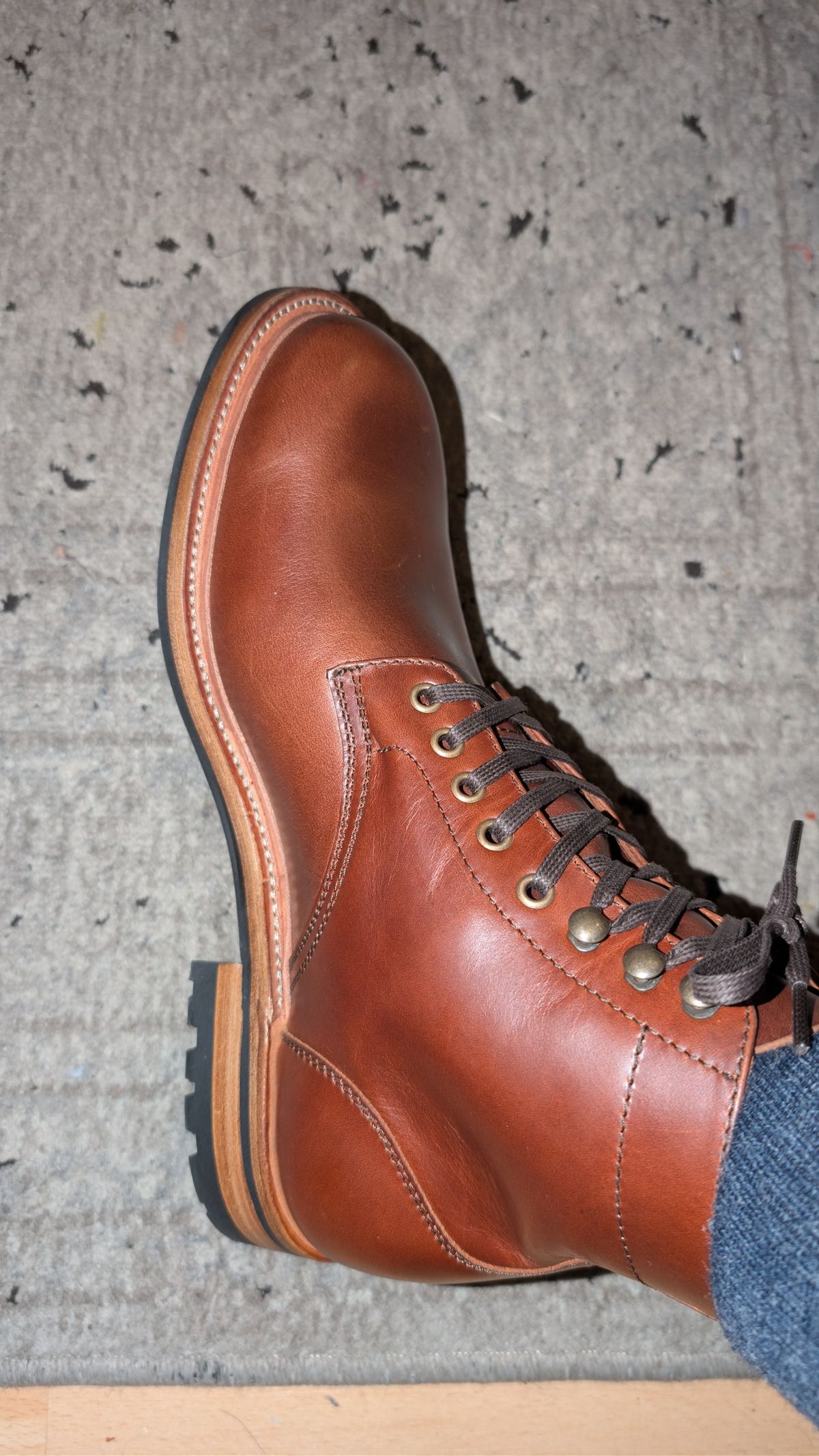 Photo by Dash on July 12, 2025 of the Parkhurst The Allegany in Mahogany Full Grain.