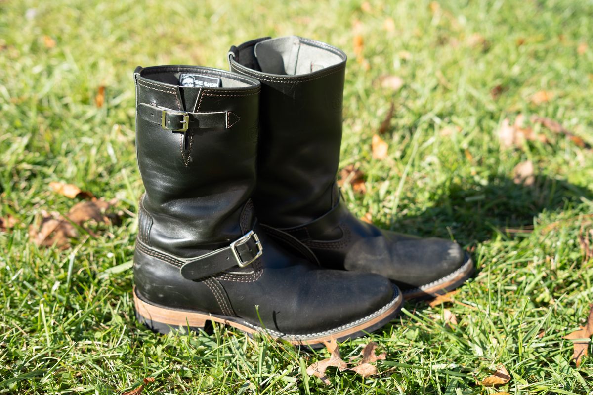 Photo by The_Heel_Deal on November 3, 2025 of the Wesco Mister Lou in Maryam Petrolio Waxed Black Horsehide.
