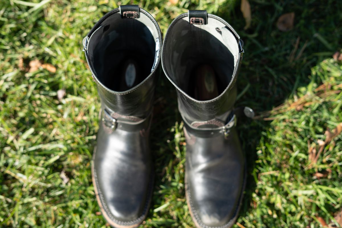 Photo by The_Heel_Deal on November 3, 2025 of the Wesco Mister Lou in Maryam Petrolio Waxed Black Horsehide.