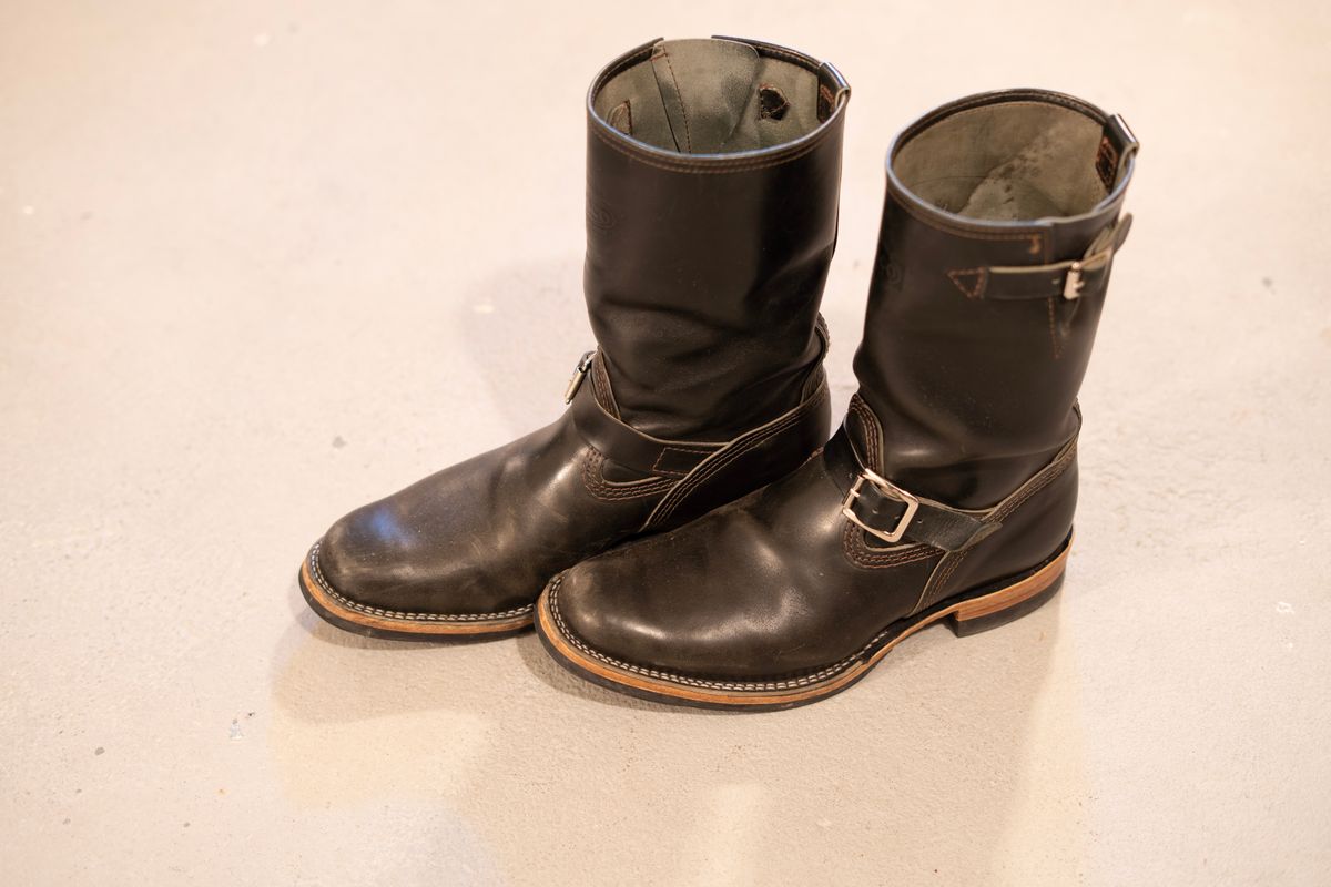 Photo by The_Heel_Deal on December 5, 2025 of the Wesco Mister Lou in Maryam Petrolio Waxed Black Horsehide.