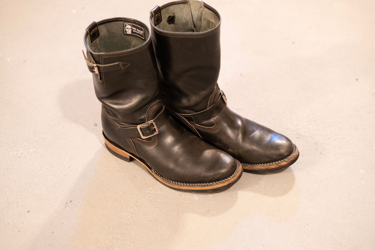 Photo by The_Heel_Deal on December 5, 2025 of the Wesco Mister Lou in Maryam Petrolio Waxed Black Horsehide.