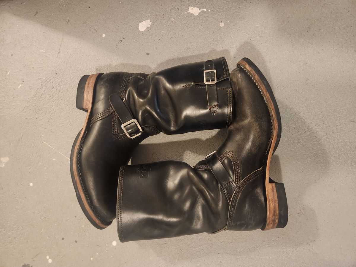 Photo by The_Heel_Deal on March 5, 2026 of the Wesco Mister Lou in Maryam Petrolio Waxed Black Horsehide.