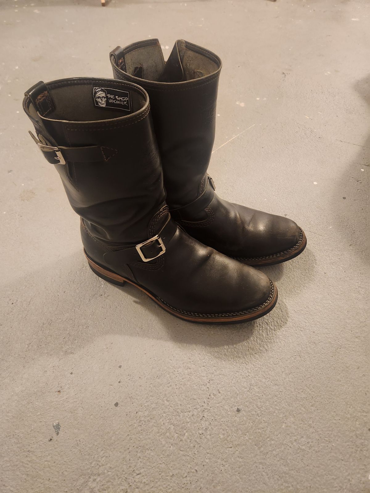 Photo by The_Heel_Deal on March 5, 2026 of the Wesco Mister Lou in Maryam Petrolio Waxed Black Horsehide.