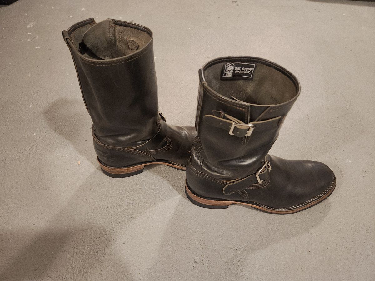 Photo by The_Heel_Deal on April 6, 2026 of the Wesco Mister Lou in Maryam Petrolio Waxed Black Horsehide.