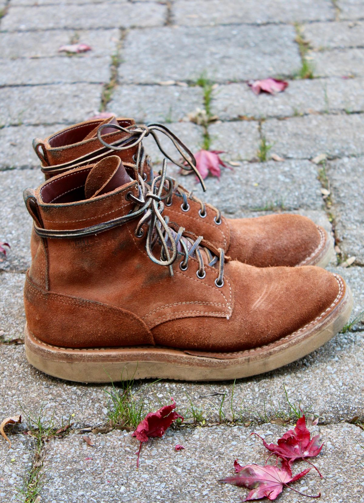 Photo by thecondemnedsole on December 4, 2024 of the White's C350-CS in Seidel Red Dog Oil Tan Roughout.