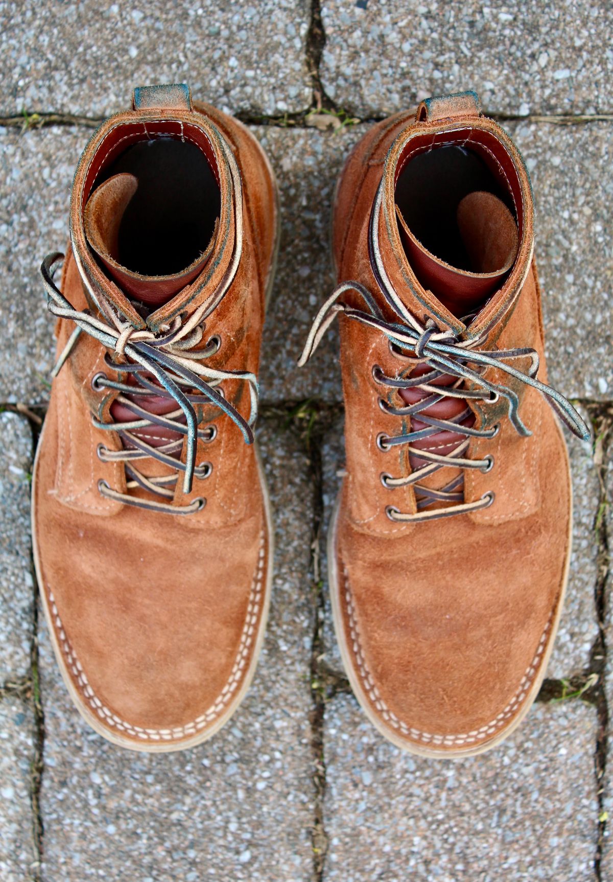 Photo by thecondemnedsole on January 5, 2025 of the White's C350-CS in Seidel Red Dog Oil Tan Roughout.