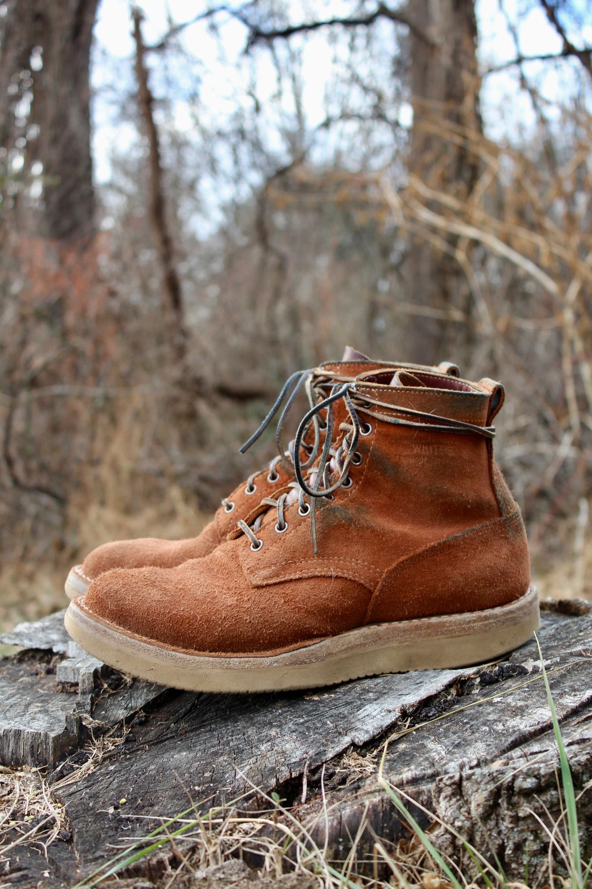 Photo by thecondemnedsole on January 6, 2001 of the White's C350-CS in Seidel Red Dog Oil Tan Roughout.