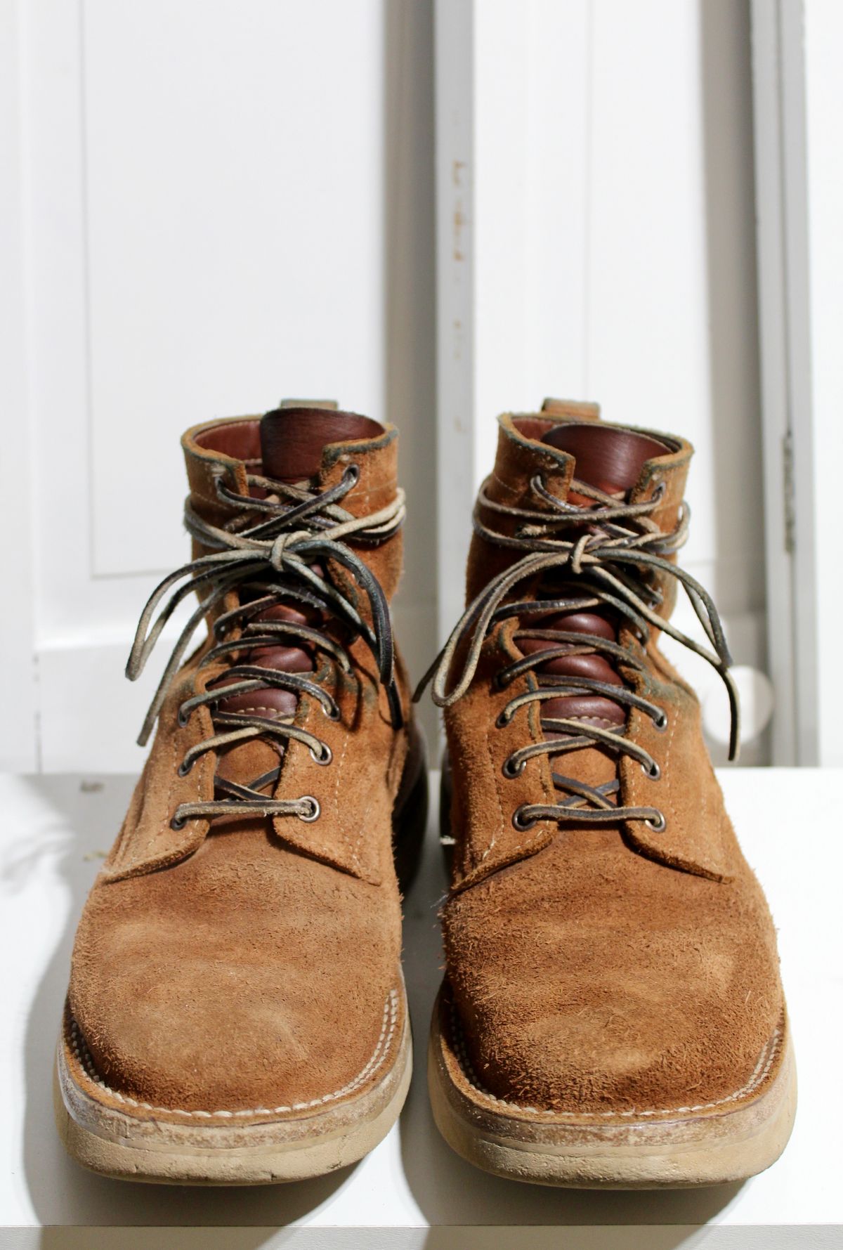 Photo by thecondemnedsole on January 1, 2001 of the White's C350-CS in Seidel Red Dog Oil Tan Roughout.