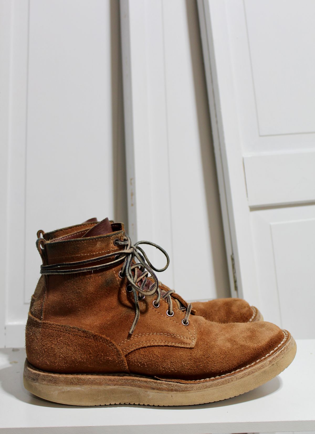 Photo by thecondemnedsole on January 1, 2001 of the White's C350-CS in Seidel Red Dog Oil Tan Roughout.