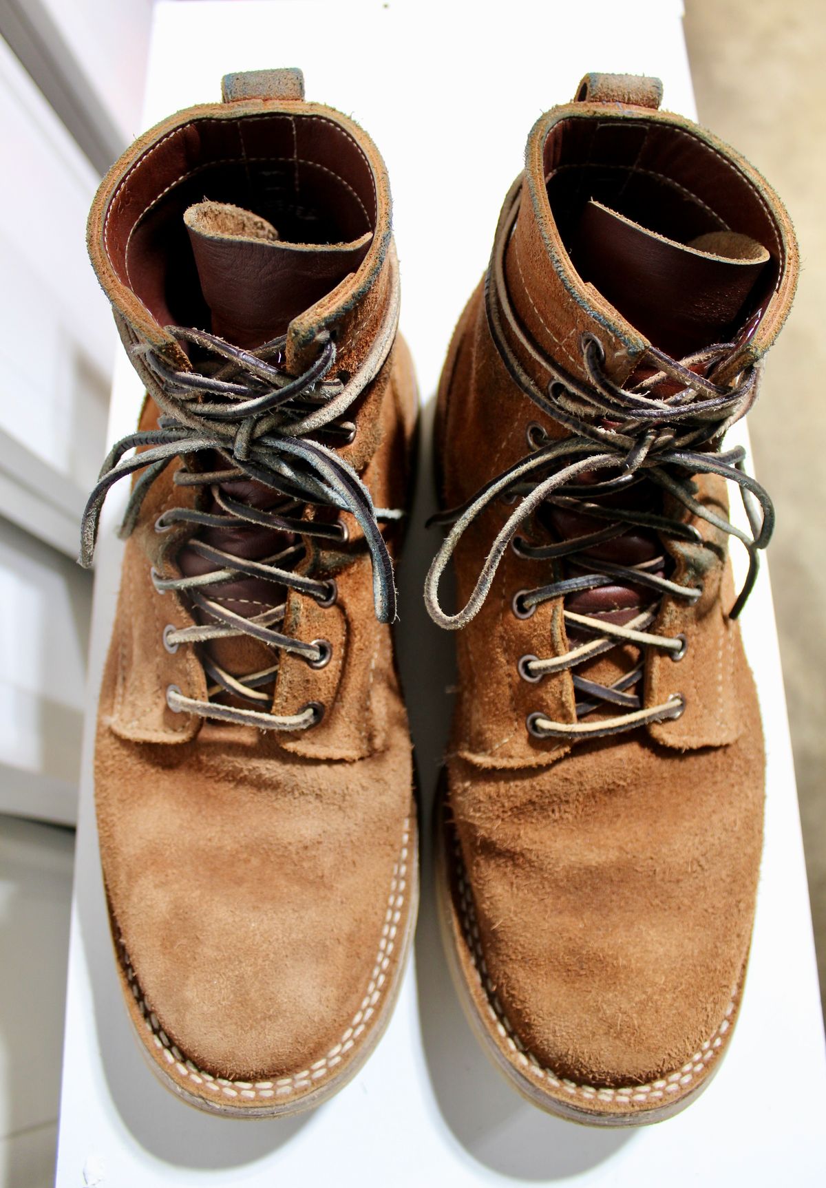 Photo by thecondemnedsole on January 1, 2001 of the White's C350-CS in Seidel Red Dog Oil Tan Roughout.