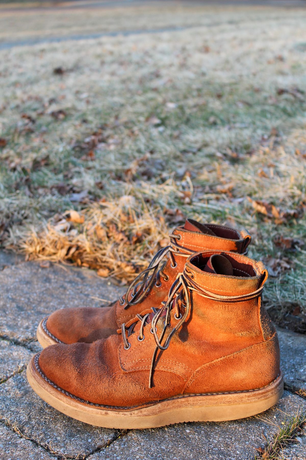 Photo by thecondemnedsole on January 1, 2001 of the White's C350-CS in Seidel Red Dog Oil Tan Roughout.