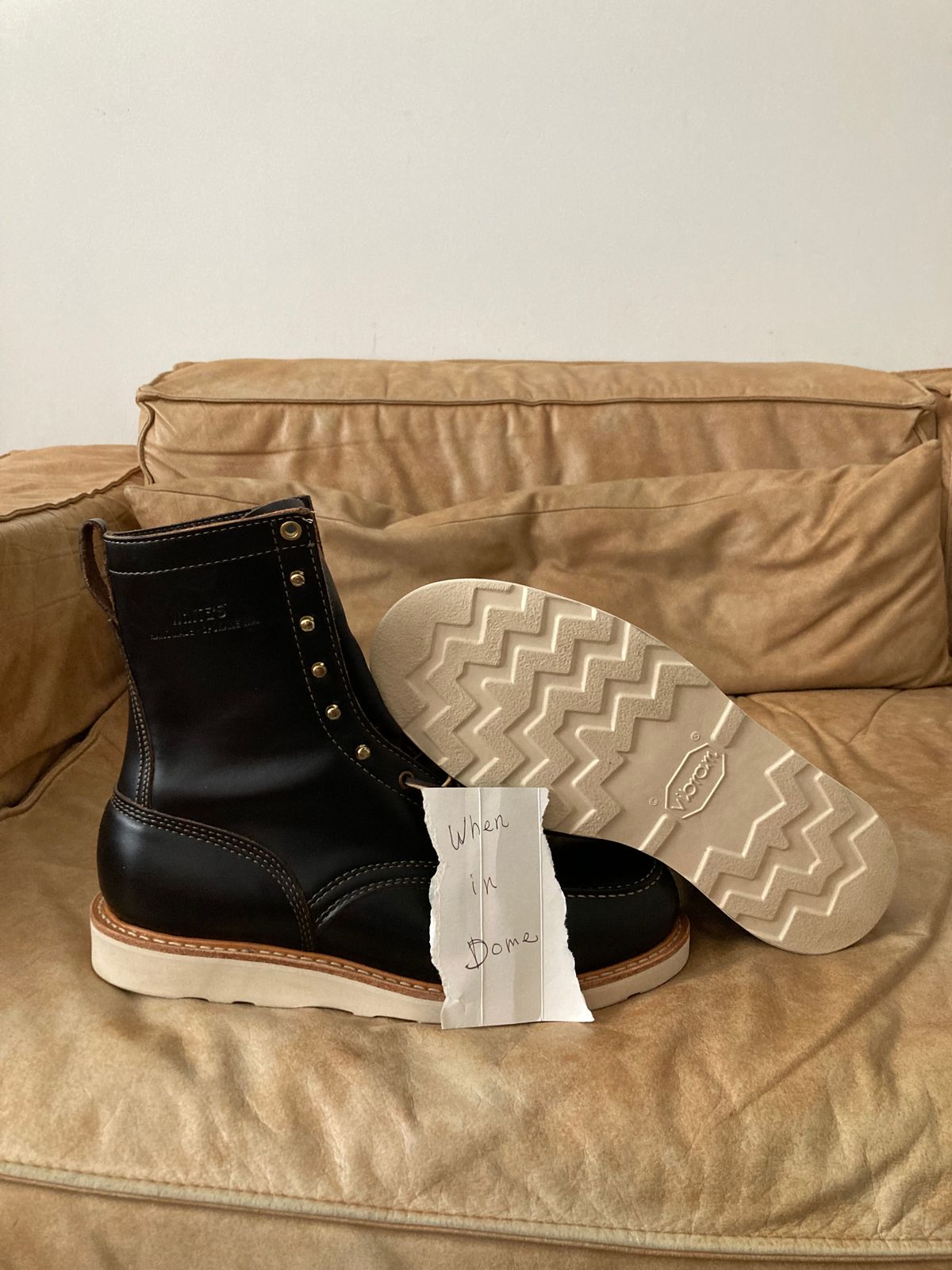 Photo by vista on November 1, 2024 of the White's Perry 8" Select in Seidel Black Double Shot.